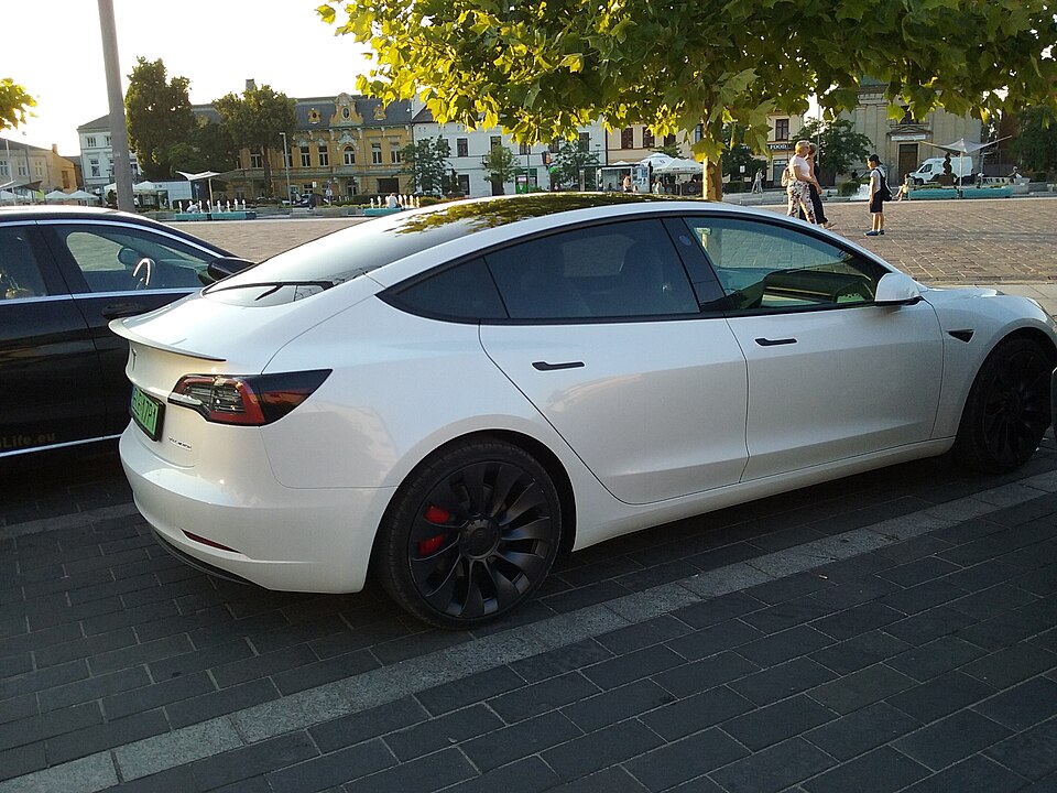 awaria ukłądu chłodzenia w samochodzie elektrycznym