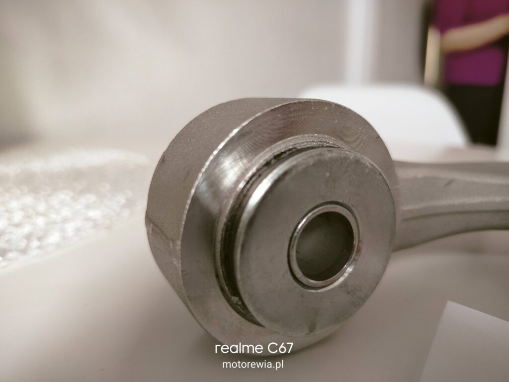 tuleja zawieszenia objawy